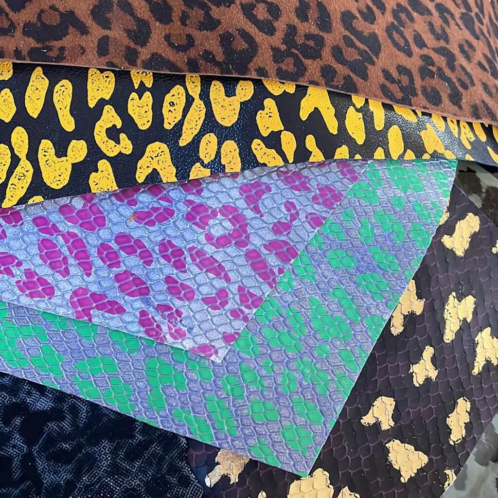 fabrication boucles oreilles colorées cuir recyclé_ matières