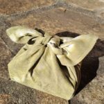 Teinture naturelle furoshiki carre tissu_vert_tressyclage